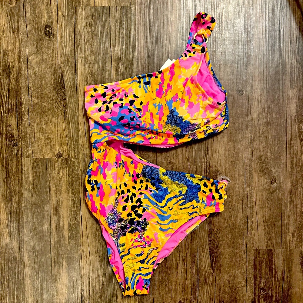 NWT Jessica Simpson One Piece Bathing Suit